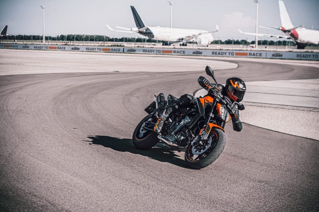 KTM 890 DUKE - 2021
